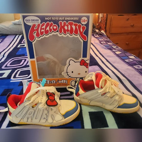 Shoes sneakers - Picture 1 of 7